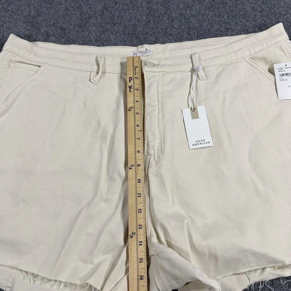 Good American Denim Long Shorts Womens 22 Ecru Carpenter NEW